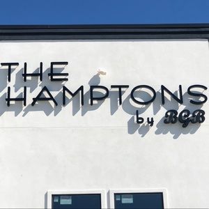 Meet your Posher, Barry